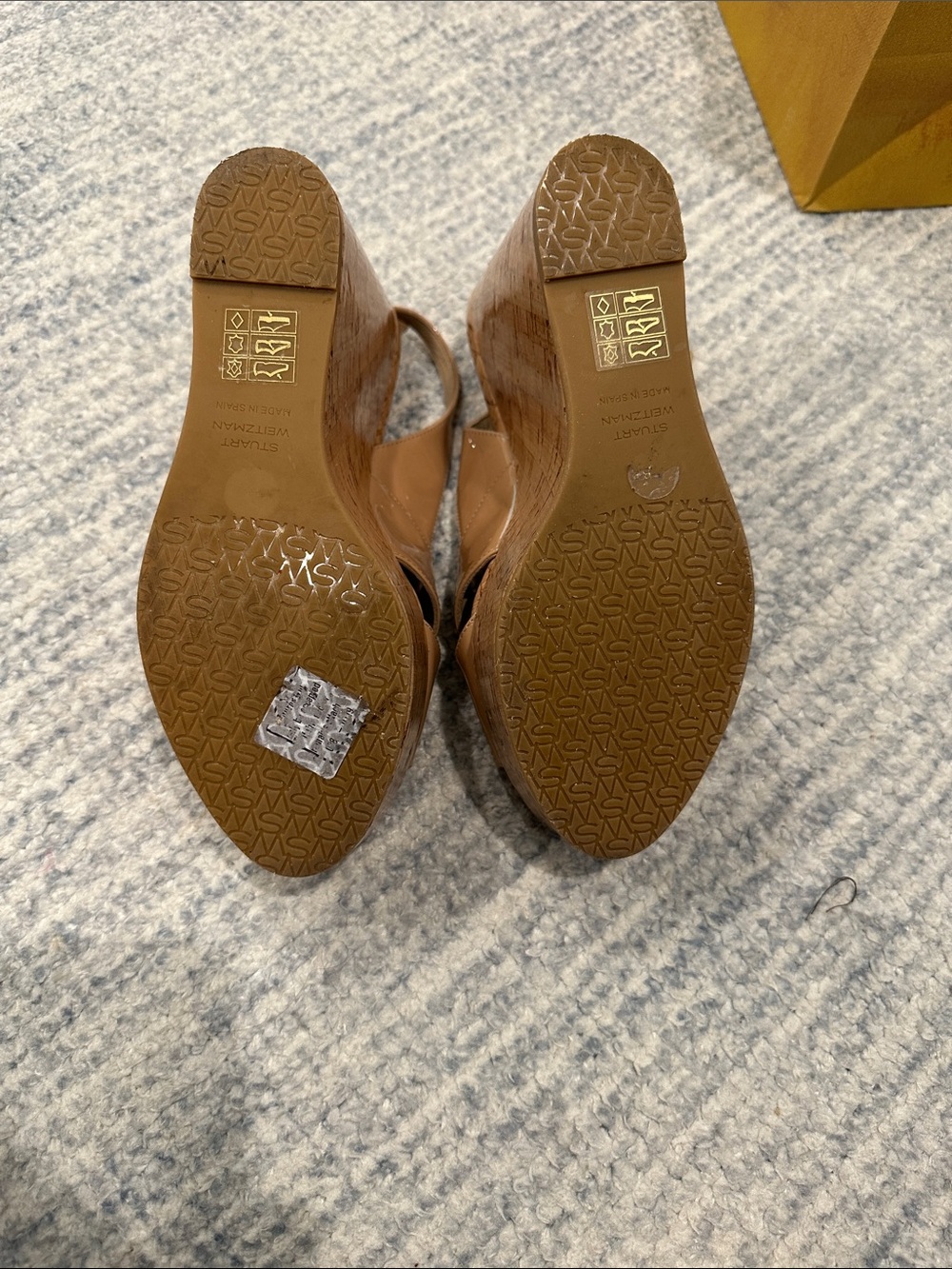 Stuart Weitzman Nude Patent Cork Slingback Wedges - Picture 4 of 4
